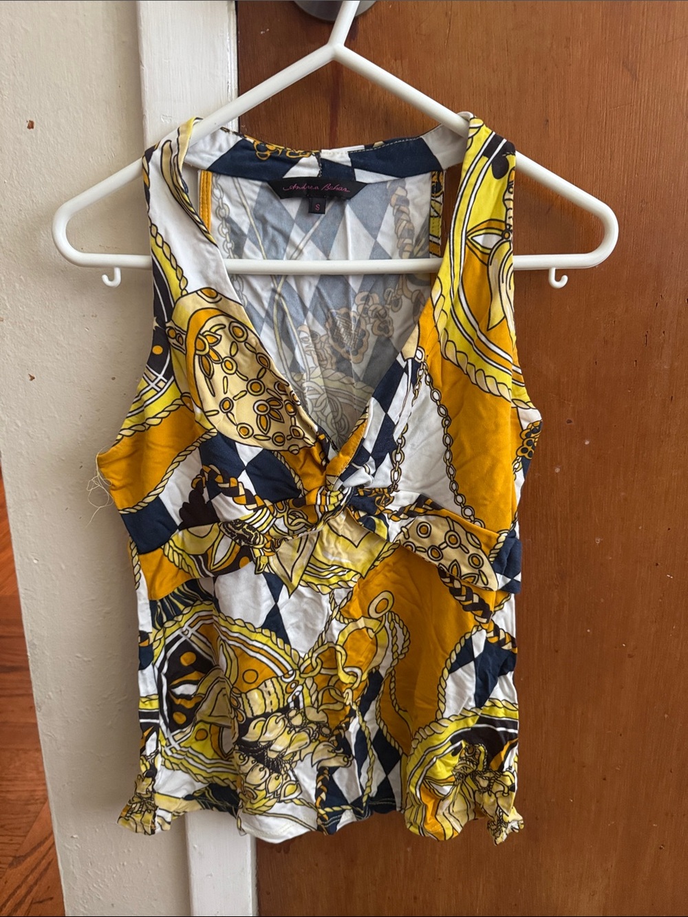 Abstract Chain-Print Twist Front Tank Top - Yellow